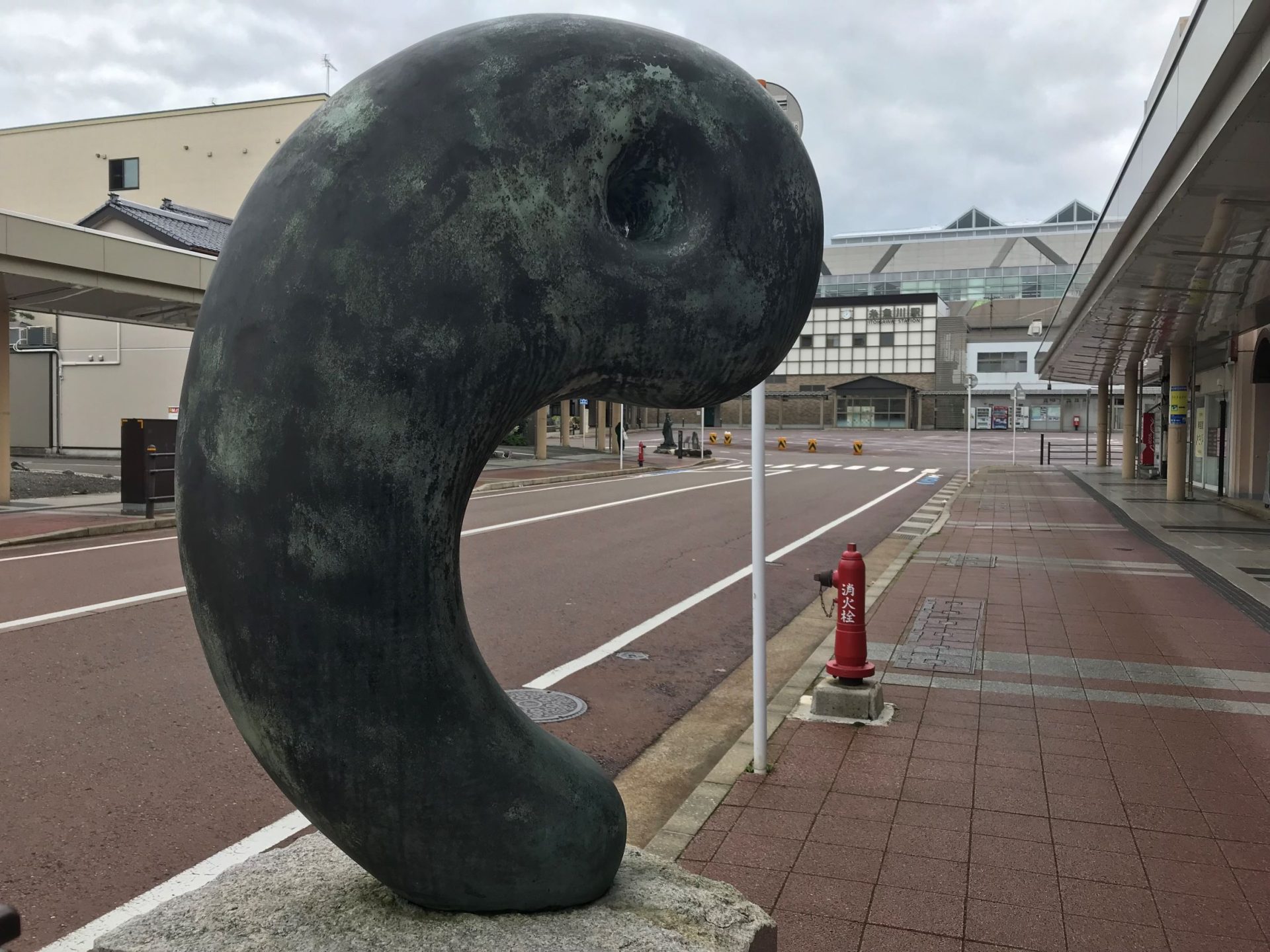 11月の新潟文化物語 特集 縄文時代に日本全土に広まった糸魚川の翡翠